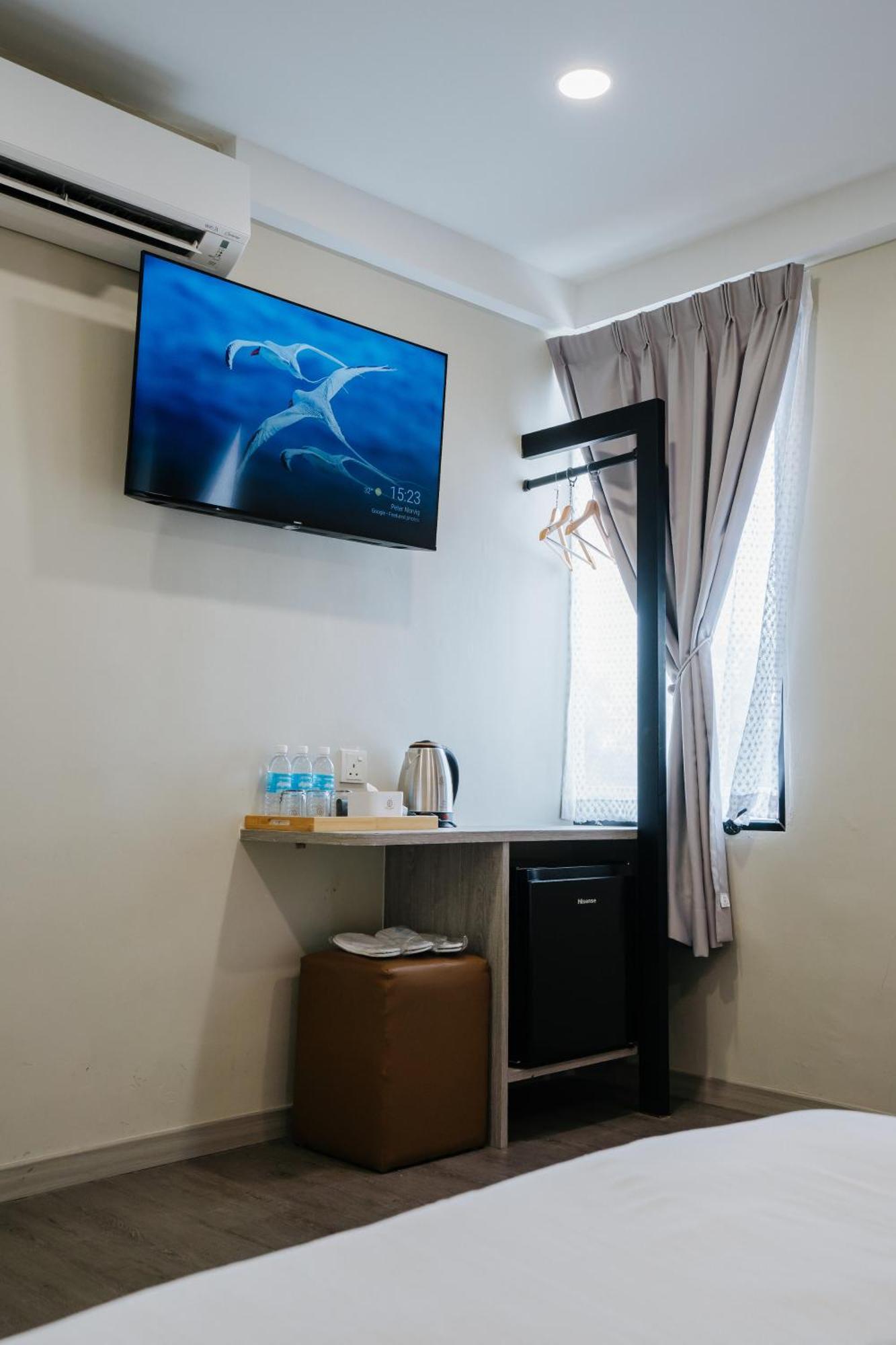 Wangs Hotel Gurney Drive Джорджтаун Экстерьер фото
