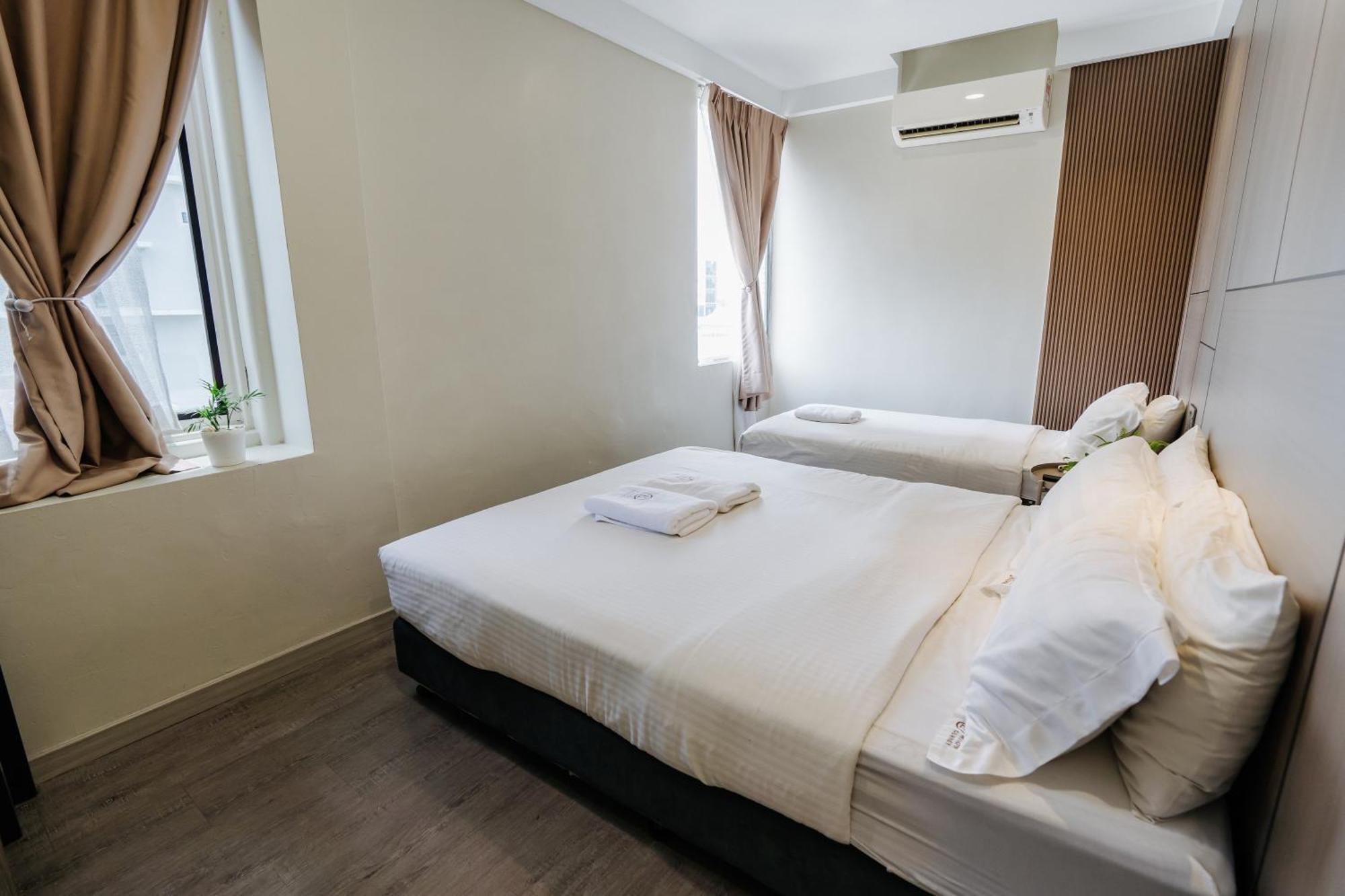 Wangs Hotel Gurney Drive Джорджтаун Экстерьер фото