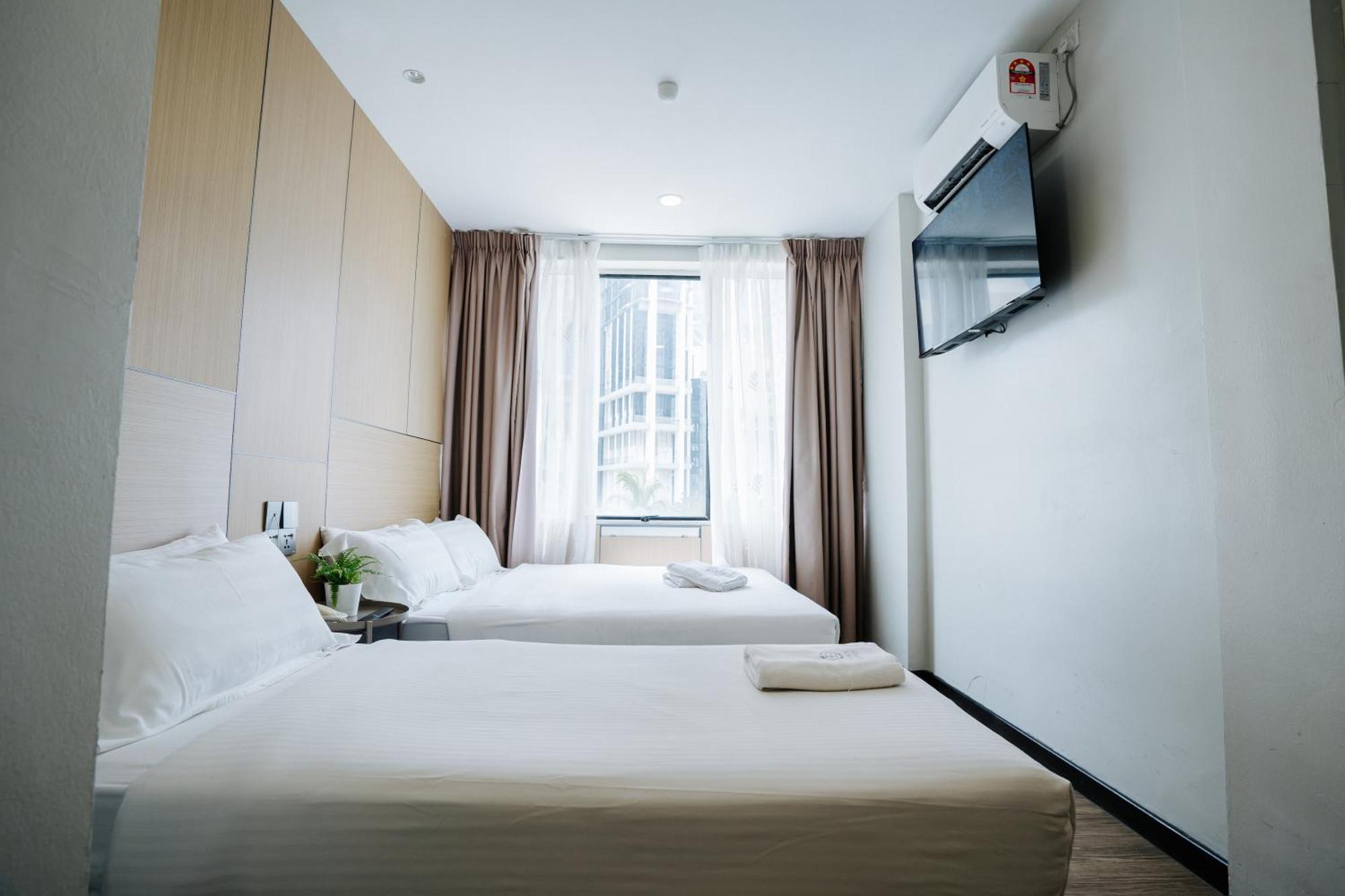Wangs Hotel Gurney Drive Джорджтаун Экстерьер фото