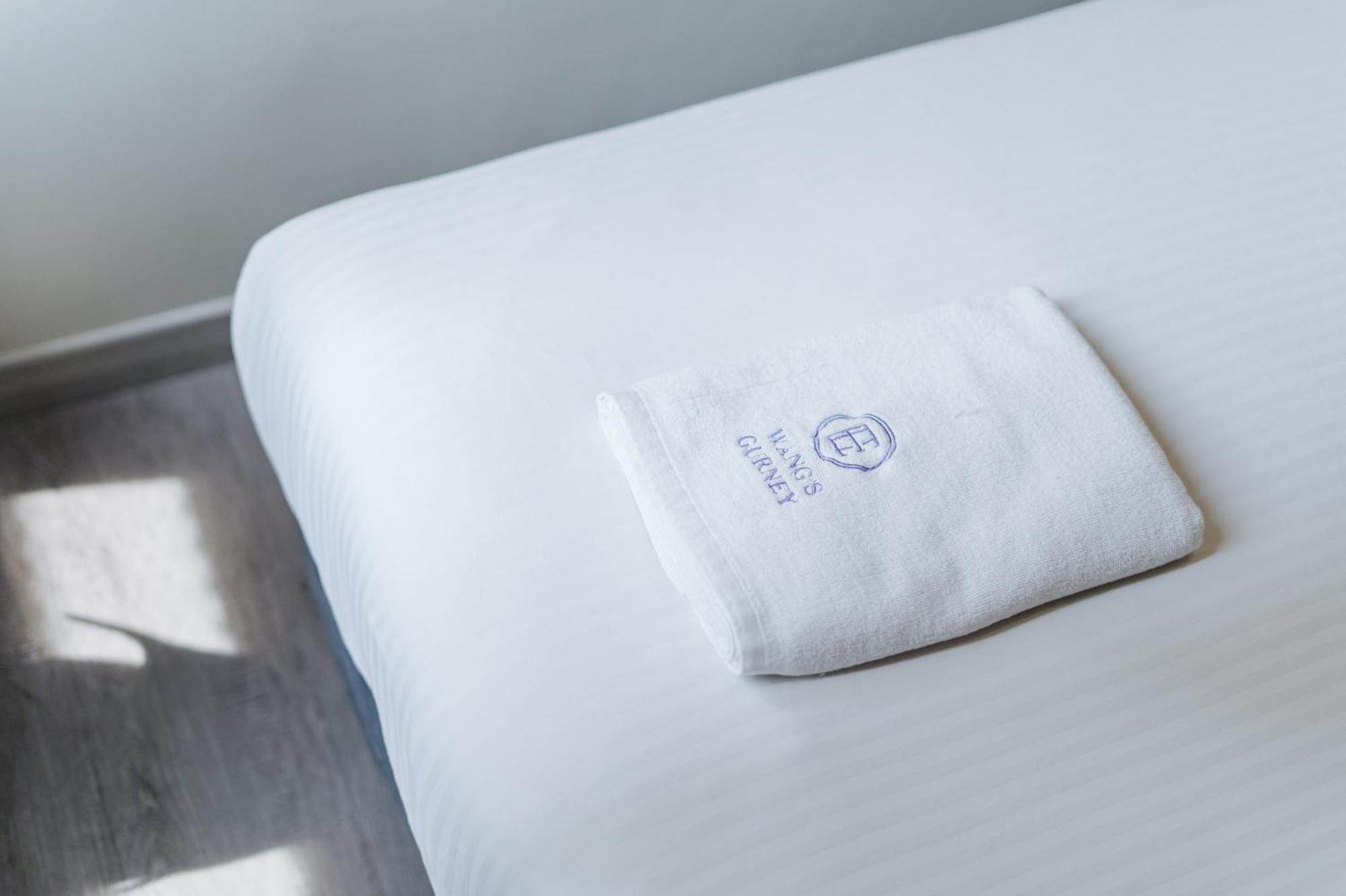 Wangs Hotel Gurney Drive Джорджтаун Экстерьер фото