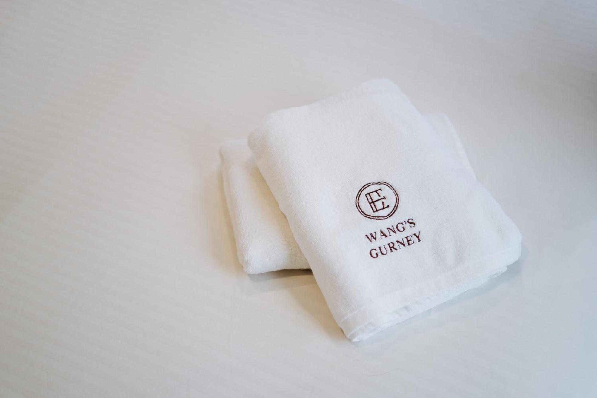 Wangs Hotel Gurney Drive Джорджтаун Экстерьер фото