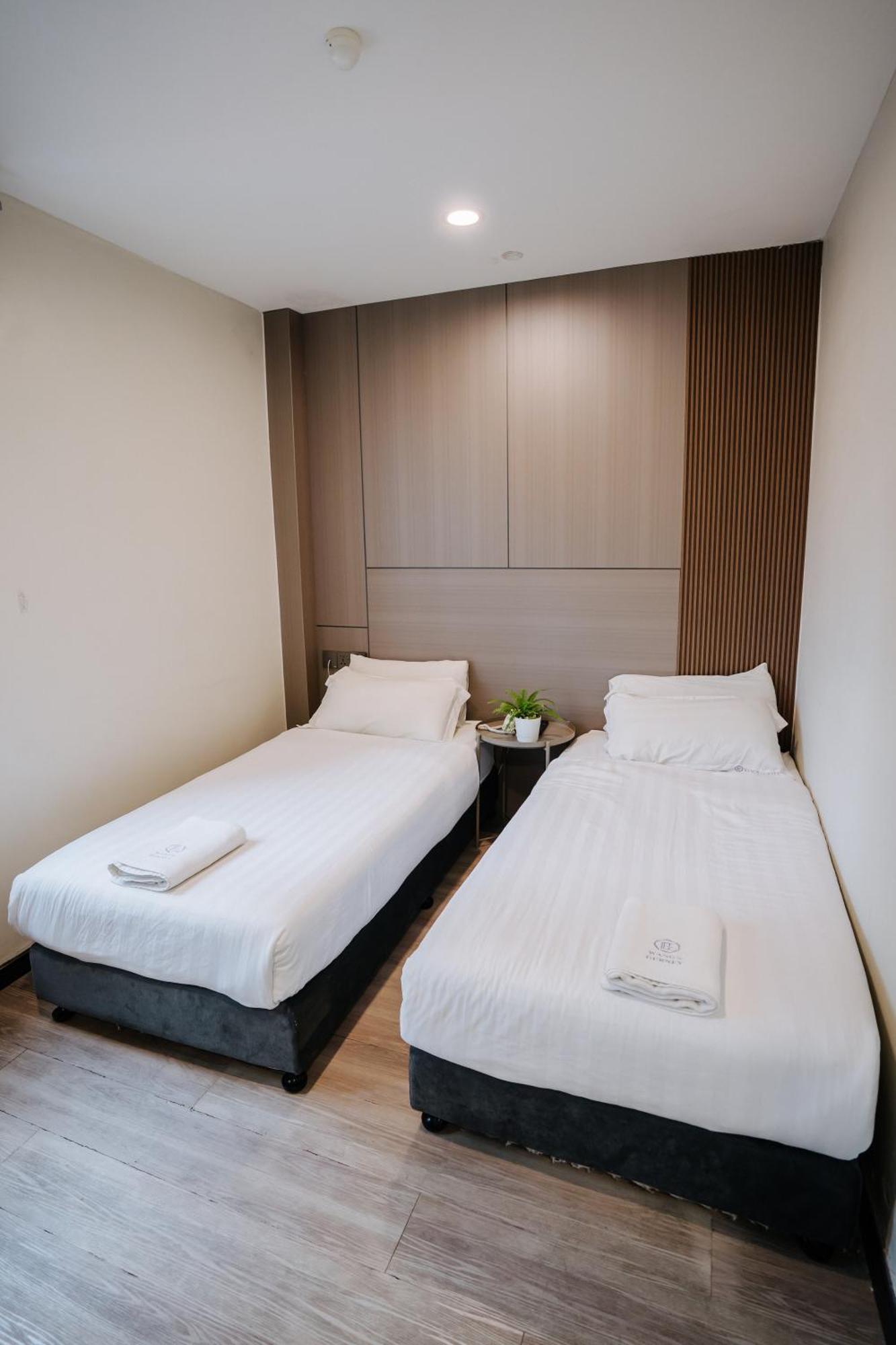 Wangs Hotel Gurney Drive Джорджтаун Экстерьер фото