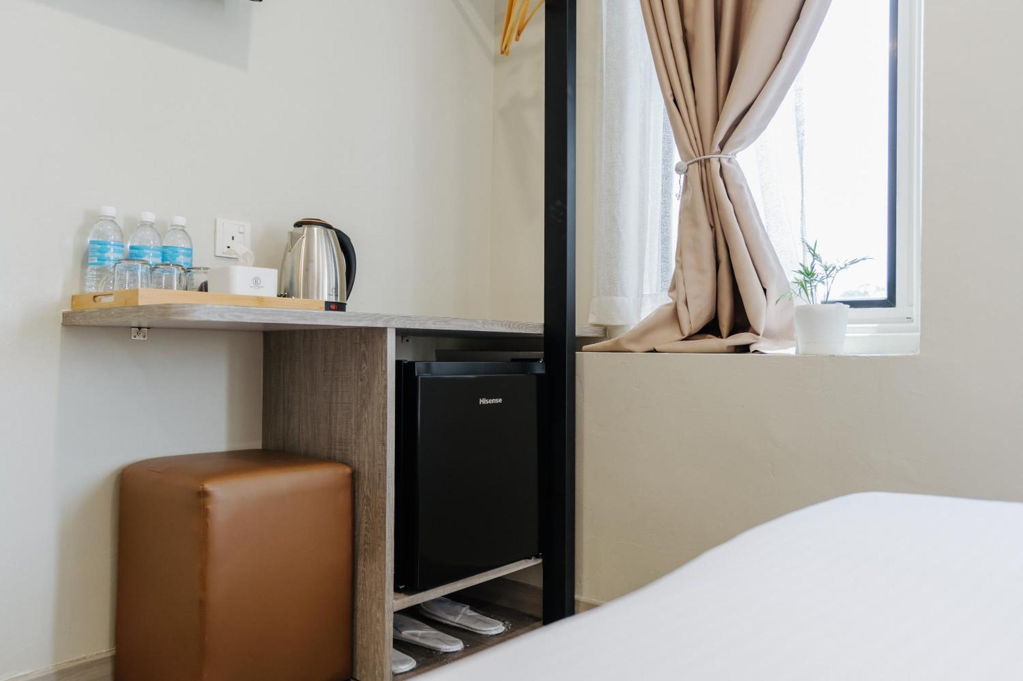 Wangs Hotel Gurney Drive Джорджтаун Экстерьер фото